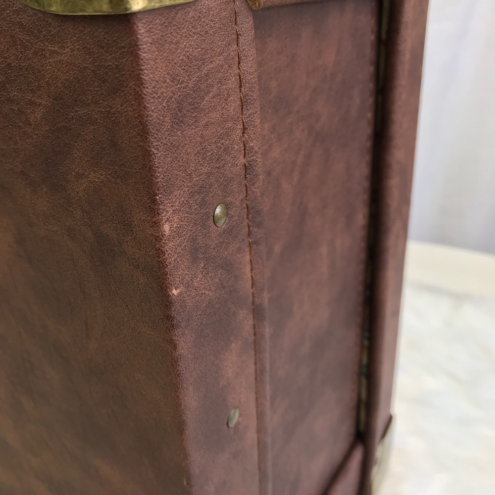 NWT Newt Scamander Fantastic Beasts Full Size Case Harry Potter World Cosplay - Picture 14 of 16